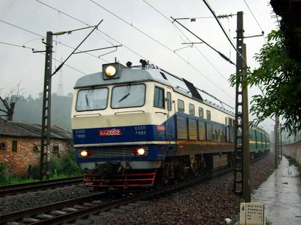 china-train-06.jpg